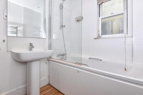 110 The Crescent, London, SW19 8LW