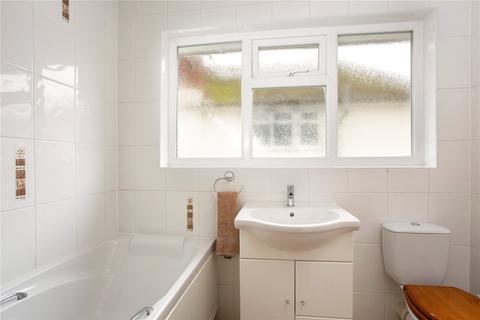 38 Middleton Drive, Pinner, HA5 2PG