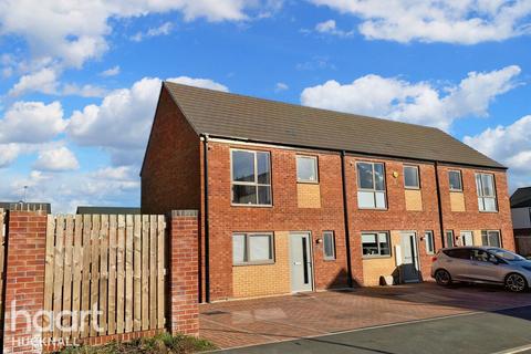 18 Harker Close, Hucknall, Nottingham, NG15 6XF