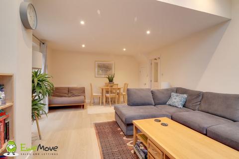 1 Campbell Close, Hitchin, SG4 0RH