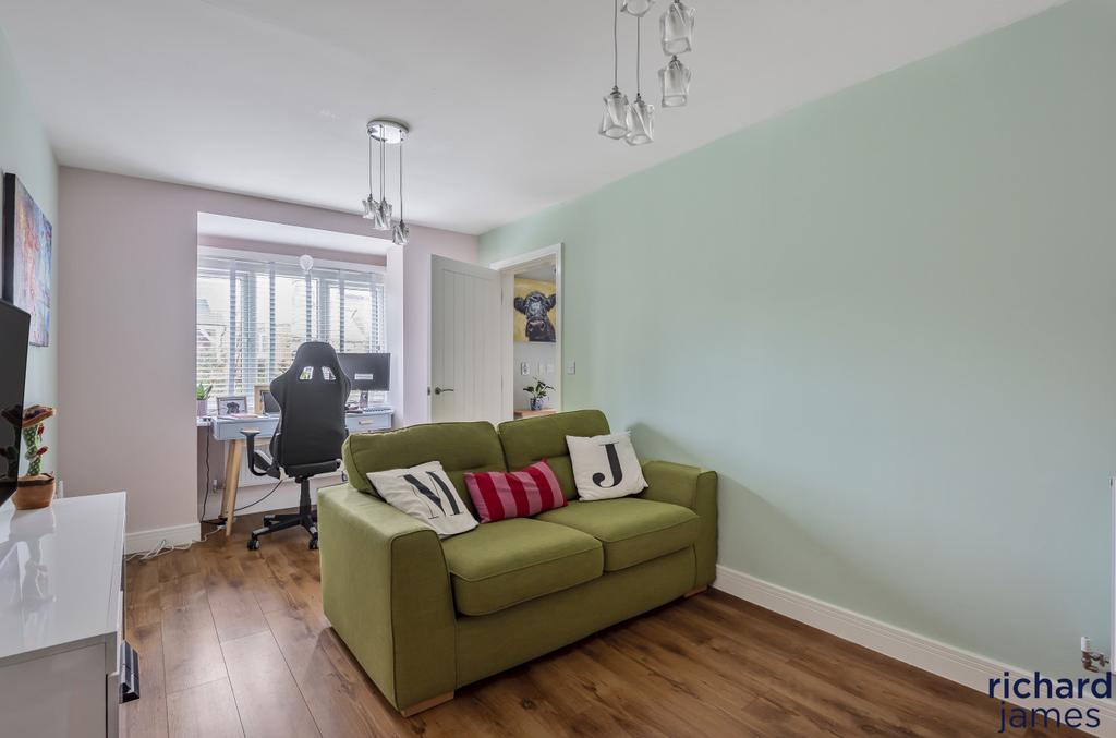 71e02488-855f-449...
