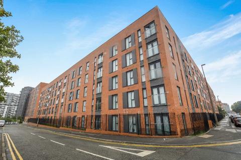 3 bedroom flat to rent, Delaney Building, Lowry Wharf, Derwent Street, Salford, M5