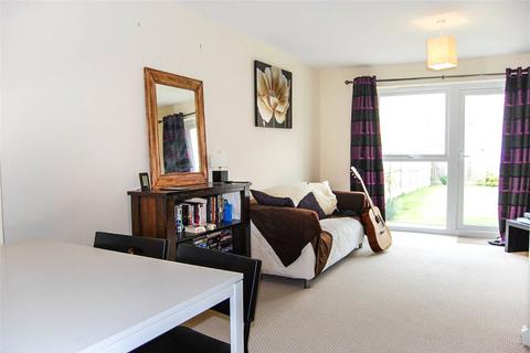 2 bedroom terraced house to rent, Beckhampton Close, Grove Village, Manchester, M13