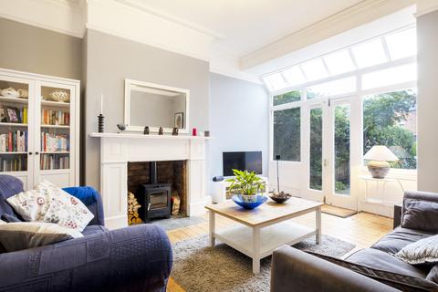 5 bedroom terraced house for sale - Woodlands, Hexham