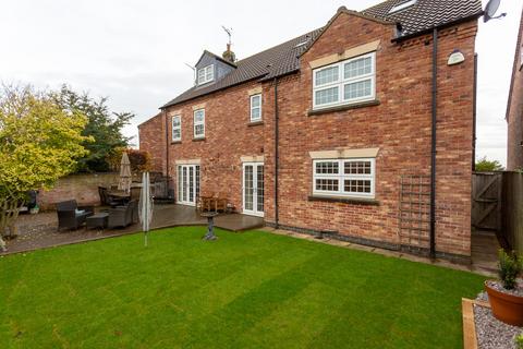 5 bedroom detached house for sale, Towgarth Walk, Eastrington, Nr Howden, DN14 7QU