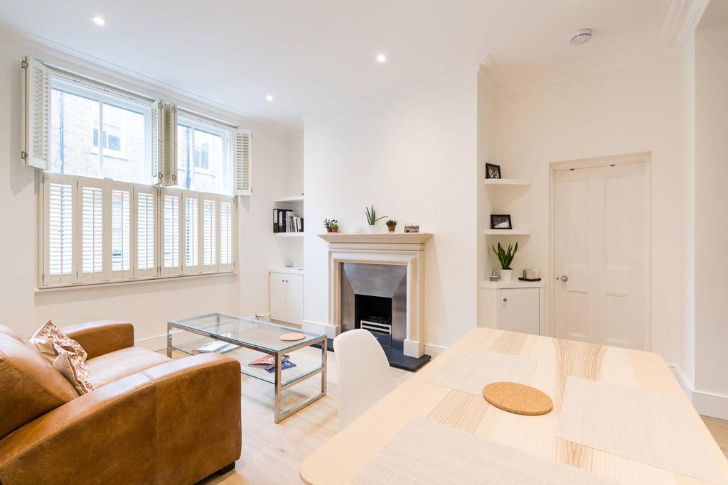 Earls Court Square, Earls Court, London, SW5 3 bed flat £3,879 pcm (£