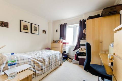 2 bedroom flat to rent - Bacon Street, Shoreditch, London, E2