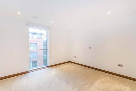 2 bedroom flat for sale - Beaufort Court, West Hampstead, London, NW6