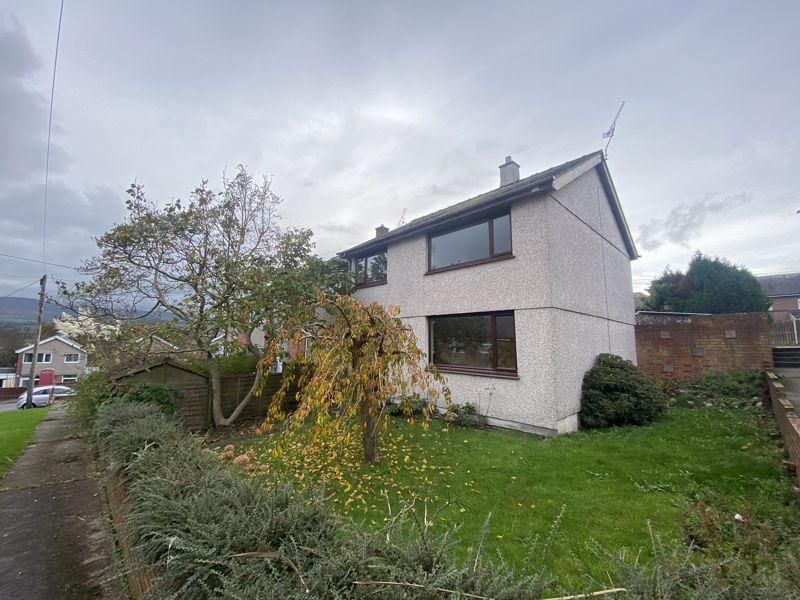 Bangor, Gwynedd 3 bed terraced house for sale £140,000
