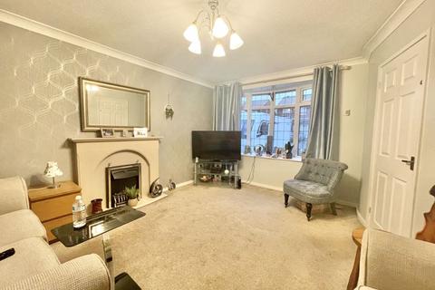 5 Ashtead Close, Minworth, Sutton Coldfield, B76 1YH