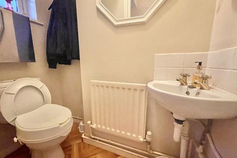 5 Ashtead Close, Minworth, Sutton Coldfield, B76 1YH
