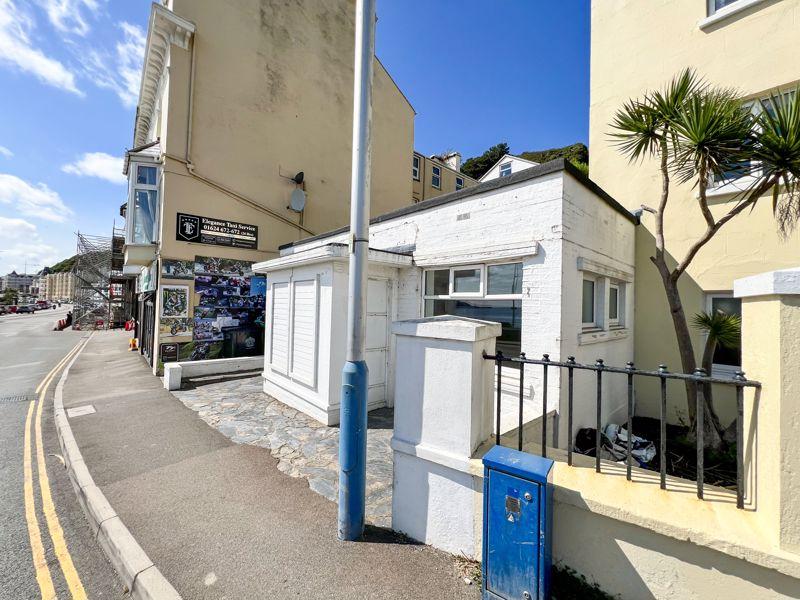 1 Summerhill Road,