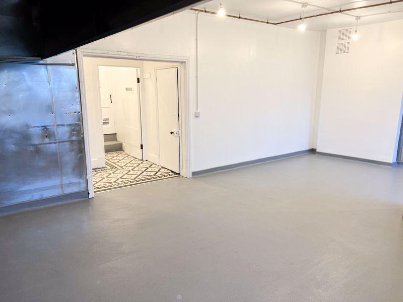 1 Summerhill Road,