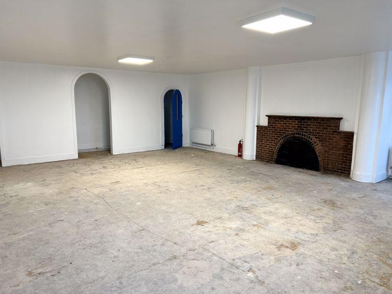 1 Summerhill Road,