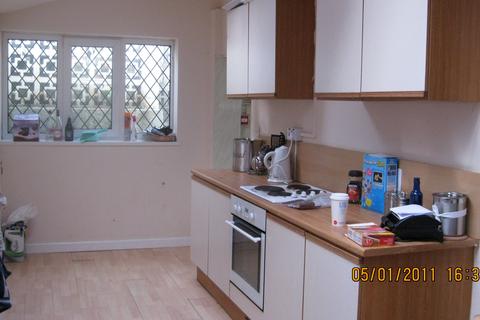 8 bedroom house to rent - Bryn Road, ,