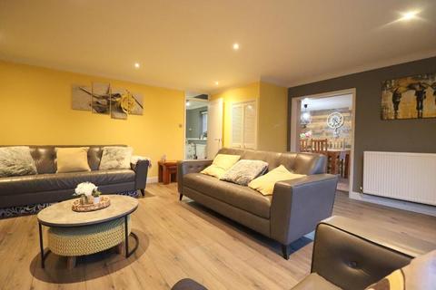 4 Alderton Close, Luton, LU2 9SA
