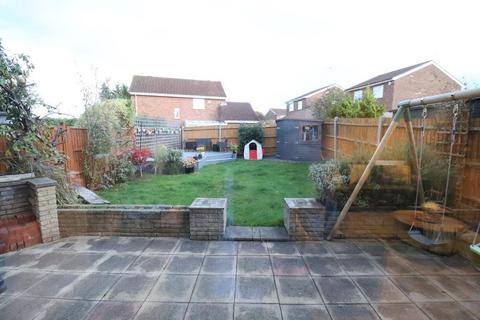 4 Alderton Close, Luton, LU2 9SA