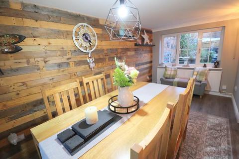 4 Alderton Close, Luton, LU2 9SA