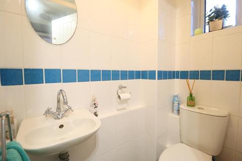 4 Alderton Close, Luton, LU2 9SA