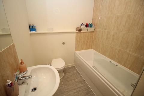1 bedroom flat for sale - East Park, Crawley