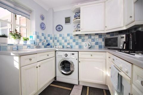34 Highfield, Ilminster, TA19 9SR