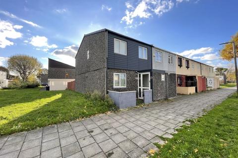 31 Viola Close, South Ockendon, RM15 6JF