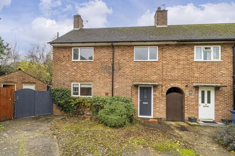 5 bedroom end of terrace house for sale - Chessbury Road, Chesham