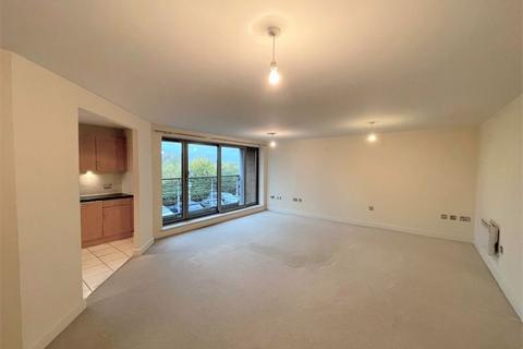 2 bedroom apartment to rent, North Point, Gloucester Docks