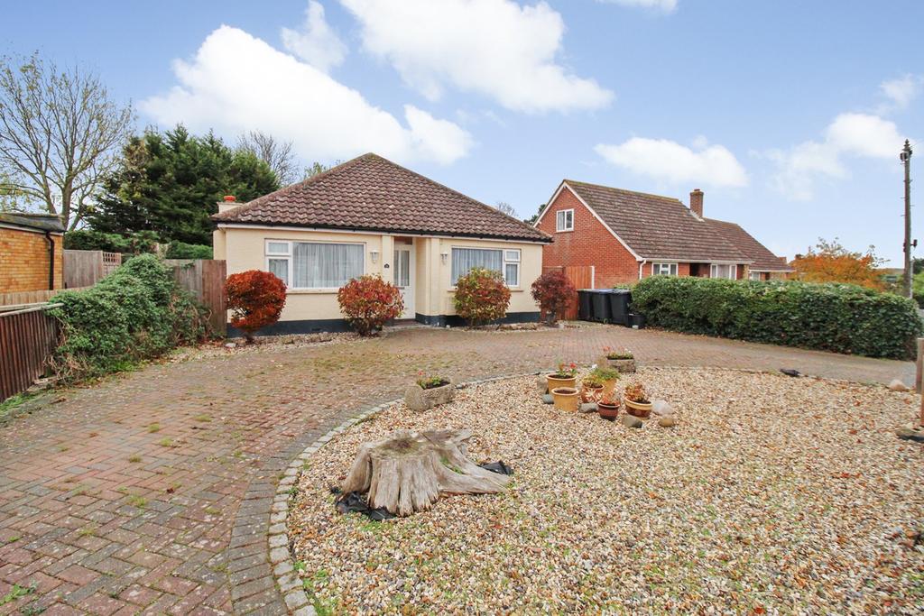 Gorse Lane, Herne Bay, CT6 3 bed detached bungalow for sale £525,000