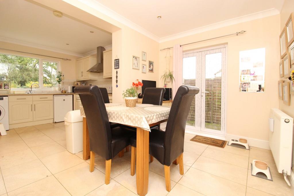 Gorse Lane, Herne Bay, CT6 3 bed detached bungalow for sale £500,000