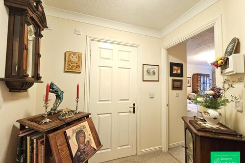1 bedroom retirement property for sale, Bedford Road, London, N2