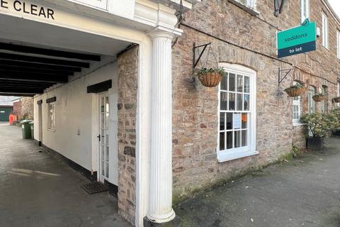 Property to rent - Newton Square, Bampton, Tiverton, EX16