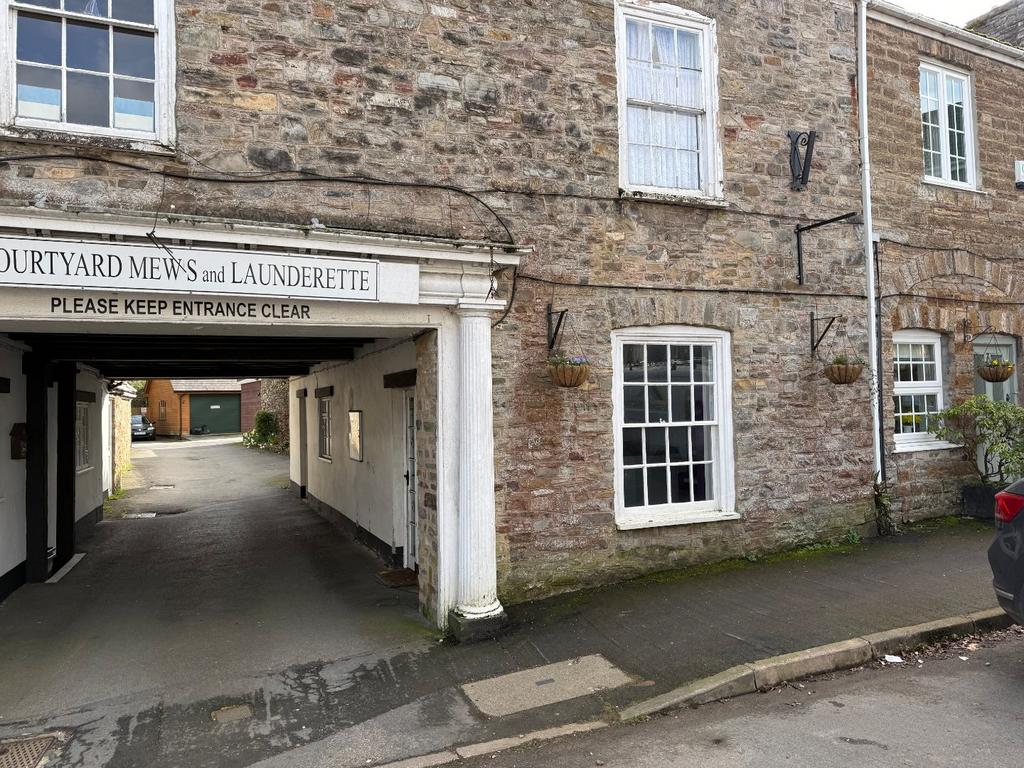 Seddons Bampton
