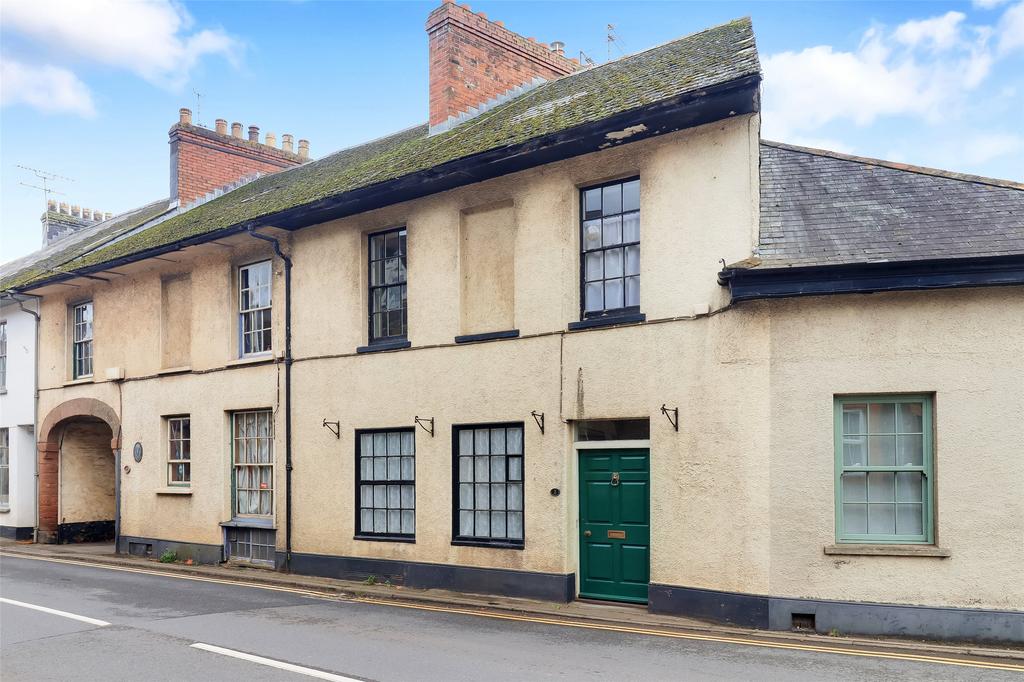 Church Street, Taunton, Somerset, TA4 3 bed house for