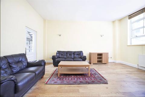 2 bedroom apartment for sale, Fenchurch House, 136-138 Minories, London, EC3N