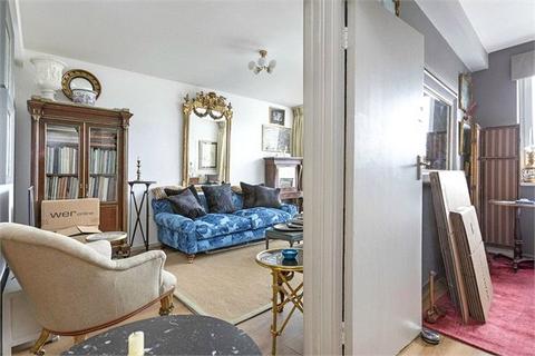 1 bedroom apartment for sale, Wellesley Court, Maida Vale, London, W9