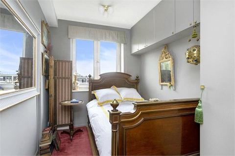 1 bedroom apartment for sale, Wellesley Court, Maida Vale, London, W9