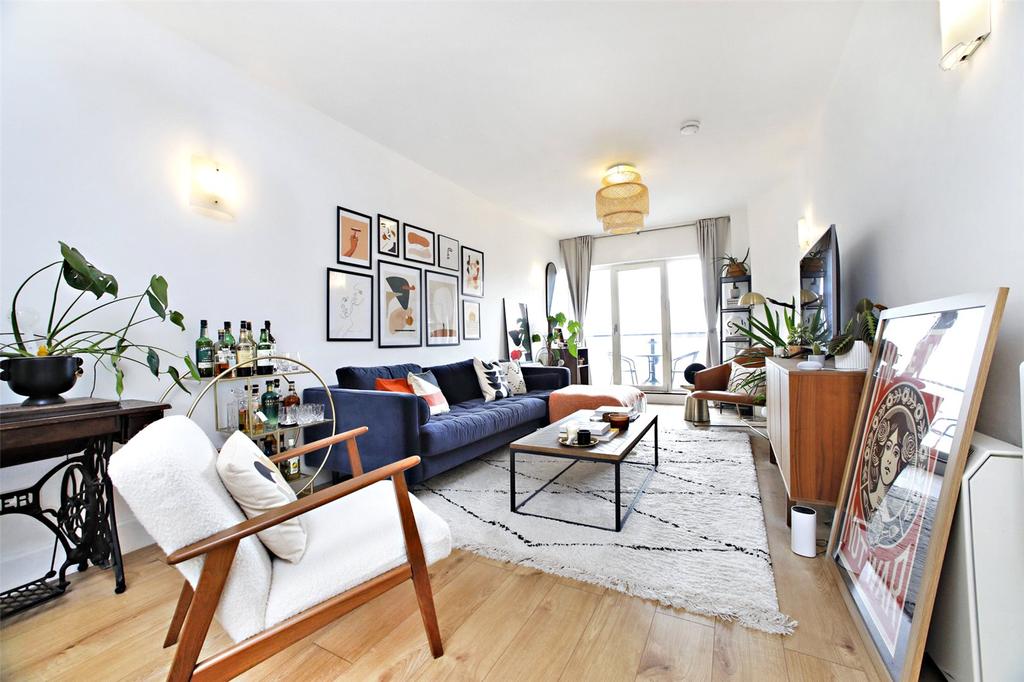 Artichoke Hill London E1w 2 Bed Apartment £730000