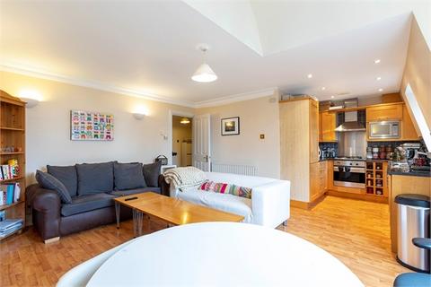 2 bedroom apartment to rent, Skylark Court, 14 Swan Street, London, SE1