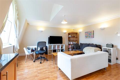 2 bedroom apartment to rent, Skylark Court, 14 Swan Street, London, SE1