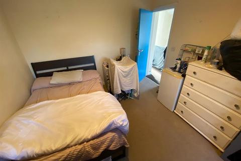4 bedroom semi-detached house to rent - Derwent Avenue, Headington, Oxford
