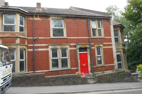 7 bedroom terraced house to rent - Horfield Road, Bristol