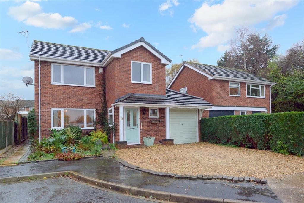 Winifred Close, Off Portland Crescent, Shrewsbury 4 bed detached house