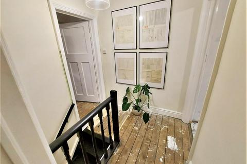 225 High Greave, Sheffield, S5 9GS