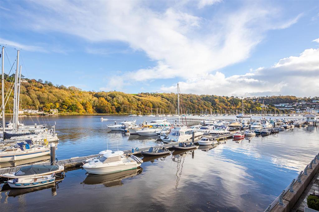A16 - 32 Dart Marina Dartmouth - 221117.jpg