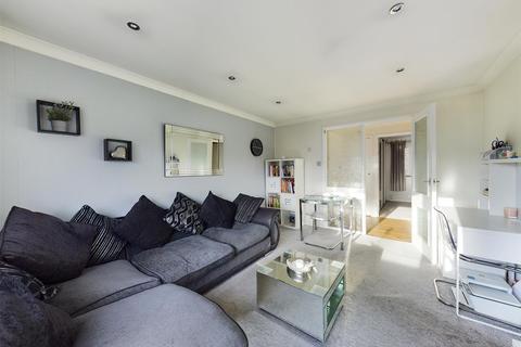 81 Bellfield, Croydon, CR0 9JX