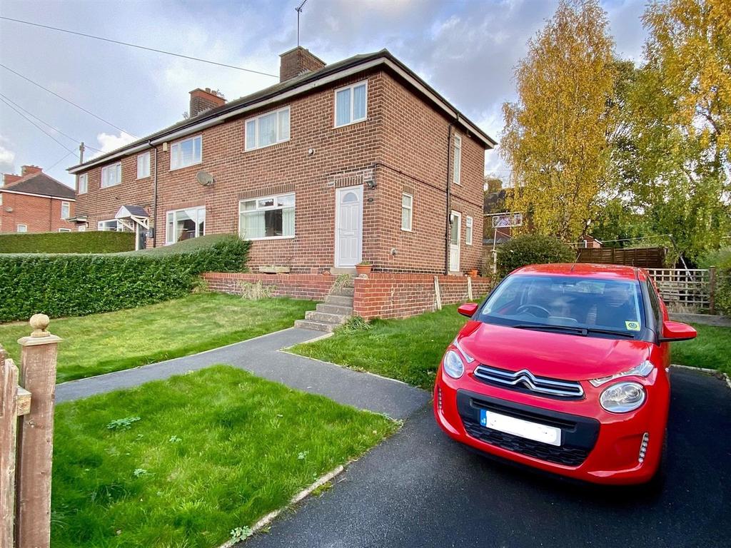 Greenside Estate, Mirfield 3 bed end of terrace house £179,950