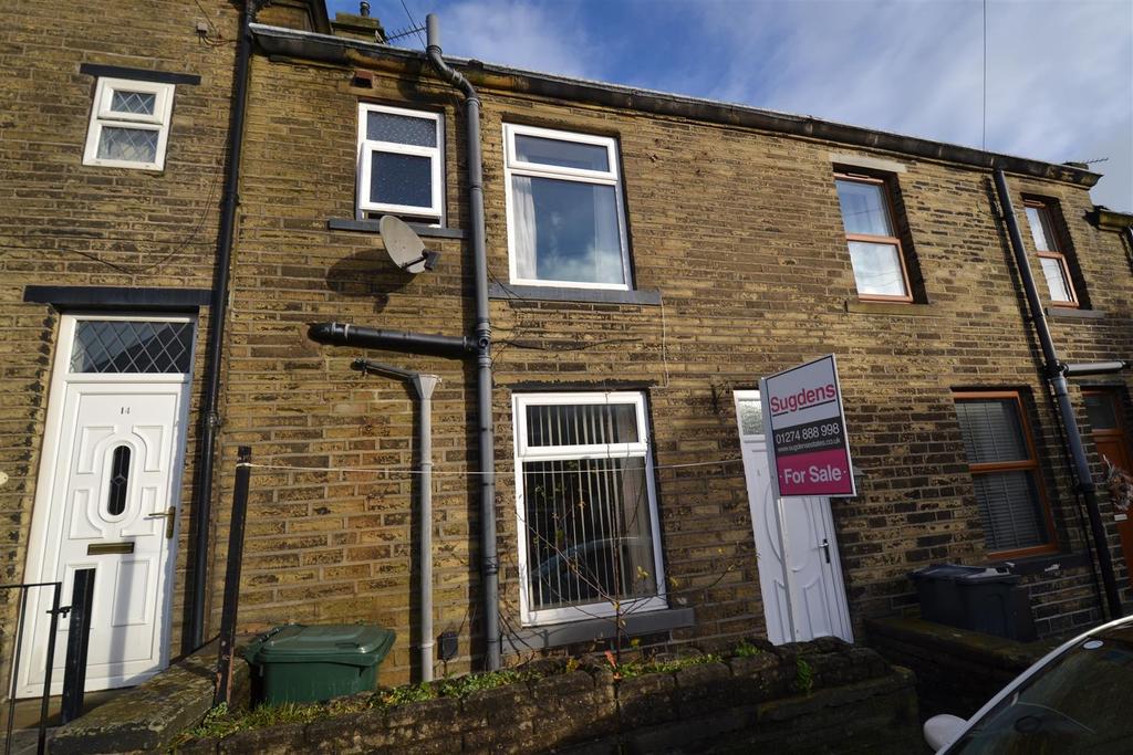 Oxford Road, Queensbury, Bradford 1 bed terraced house £84,950