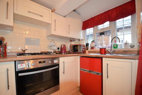 2 bedroom house for sale - Aylesbury Road, Bierton, Aylesbury