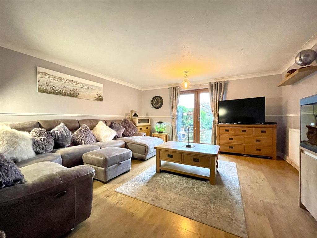 Wensum Close, Hinckley 3 bed townhouse £230,000